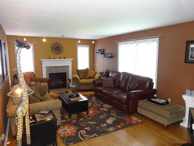 184 Droms Rd, Schenectady, NY 12302 - photo 6