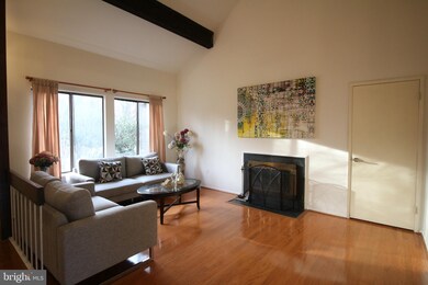 14813 Coles Chance Rd, North Potomac, MD 20878 - photo 6