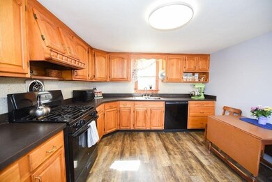 112 Franklin Street Extension, Derry, NH 03038 - photo 5