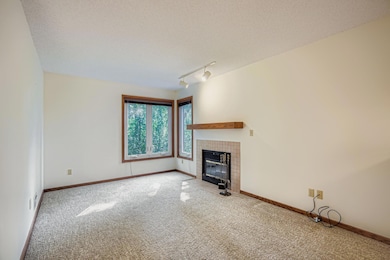 397 Cottage Ave W unit 3, Saint Paul, MN 55117 - photo 2
