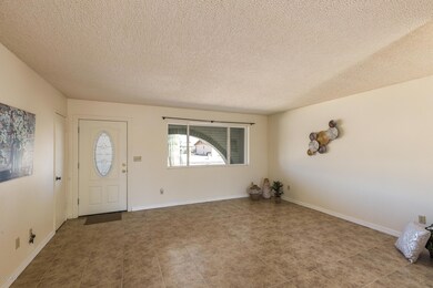 1408 S Main dr (6 of 22)