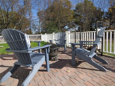 121 Running Hill Rd, Scarborough, ME 04074 - photo 4