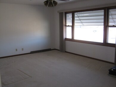 Living room v 1