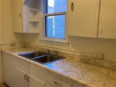 73 7th St, Midland, PA 15059 - photo 2