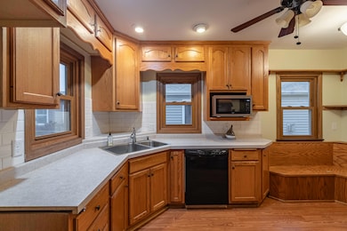 1214 20th St S, La Crosse, WI 54601 - photo 7