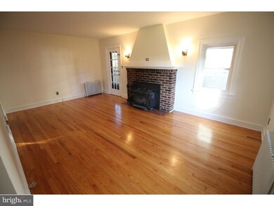 237 W Champlain Ave, Wilmington, DE 19804 - photo 4