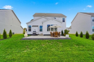 547 Pagoda Loop, Delaware, OH 43015 - photo 2