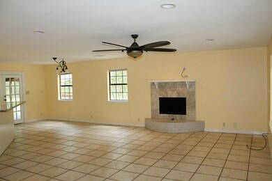 18925 Veterans Rd, Magnolia, TX 77355 - photo 6