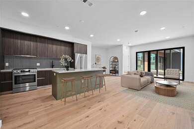 One Oak unit 118, Austin, TX 78704 - photo 3