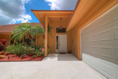House Front 8 MLS