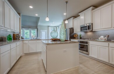 4628 Lyreleaf Dr, Fort Worth, TX 76036 - photo 2