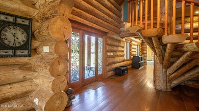 Magnolia Walk-145036