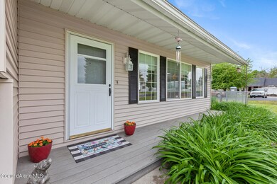 9433NReedRd-2