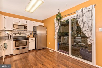 14605 Almanac Dr, Burtonsville, MD 20866 - photo 3