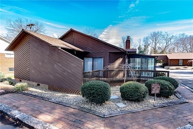 850 8th St NE unit A, Hickory, NC 28601 - photo 2