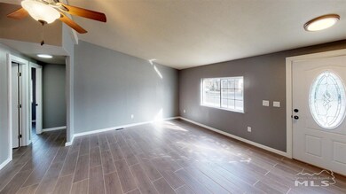 579 E 2nd St, Winnemucca, NV 89445 - photo 4