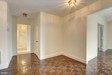 8101 Connecticut Ave unit C703, Chevy Chase, MD 20815 - photo 4