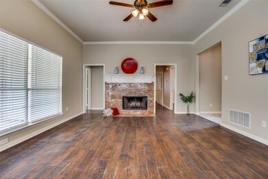 204 Douglas Dr, Wylie, TX 75098 - photo 4