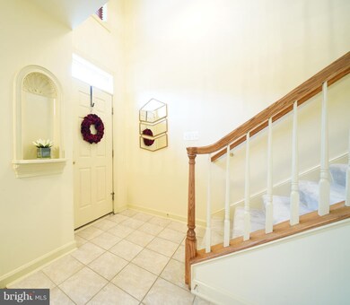 23921 Trading Post Dr, Clarksburg, MD 20871 - photo 3