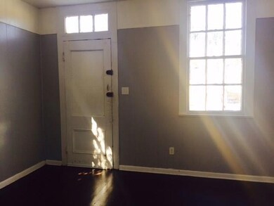 2528 Laurel St, New Orleans, LA 70130 - photo 2