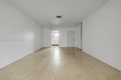 2854 Crosley Dr E unit J, West Palm Beach, FL 33415 - photo 5