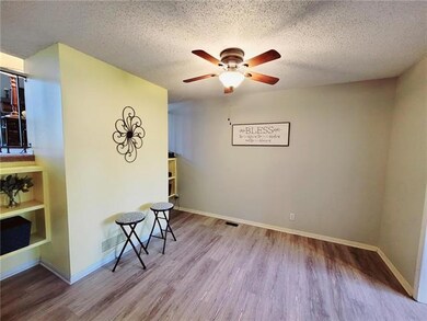 6632 Halsey St, Shawnee, KS 66216 - photo 7