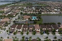 3513 W 86th Terrace, Hialeah, FL 33018 - photo 4