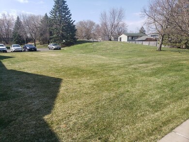 Lots of green space surrounding you affords the op