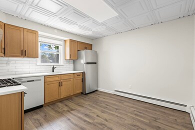 1534 Paterson Plank Rd unit 2nd floor, Secaucus, NJ 07094 - photo 3