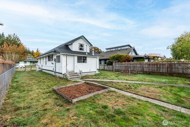 602 Louviers Ave, Dupont, WA 98327 - photo 6