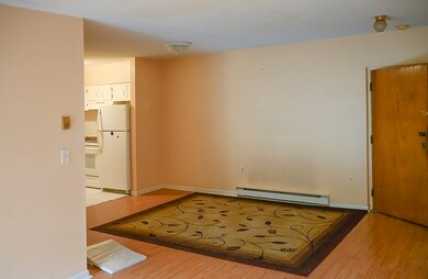 49 Windsor Dr unit 307, Holliston, MA 01746 - photo 3