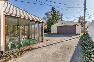 2020-11-09 2059 Shawbury Ct W 05