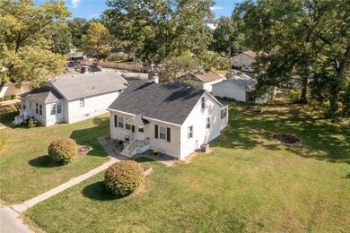 106 E Emily St, Freeburg, IL 62243 - photo 2