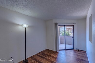 1745 E Glenn St #130__001
