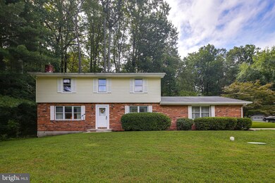 1500 Springlake Way S, Sykesville, MD 21784 - photo 2