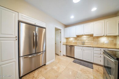 T Kitchen- DSC_3066