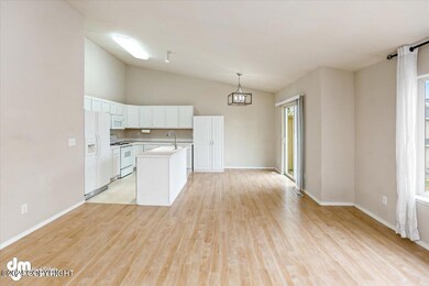 10-Dining Room_IMG_4961