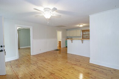 2877 Old Clarksville Springfield Rd, Adams, TN 37010 - photo 7