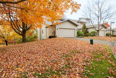 5 Thistle Hollow, Avon, CT 06001 - photo 2