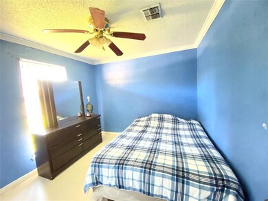 11807 Shady Meadow St, Houston, TX 77039 - photo 5