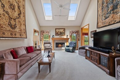 247 Johnson Woods Dr, Batavia, IL 60510 - photo 7