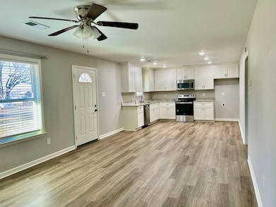 402 N West St, Somerville, TN 38068 - photo 4