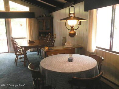 Kitchen-Dining area
