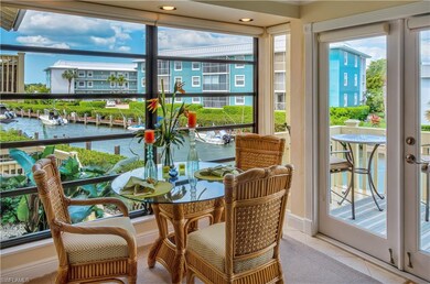 Breakfast Area Bay View