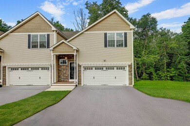 402 Hunting Hill Dr, Cumberland, RI 02864 - photo 3