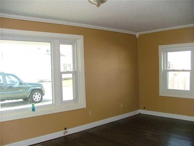 411 Franklin St, Edinburgh, IN 46124 - photo 3