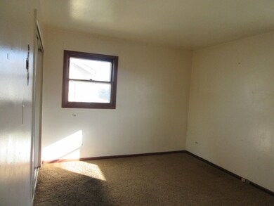 18723 Oakwood Ave, Country Club Hills, IL 60478 - photo 6