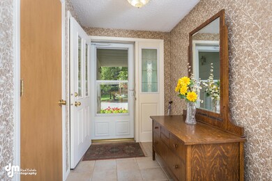 Entryway 8696-FULL