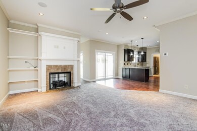 006-photo-living-room-14496009