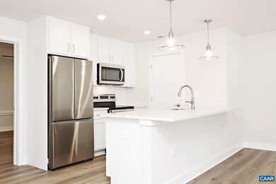 956 Belvedere Way unit B, Charlottesville, VA 22901 - photo 6